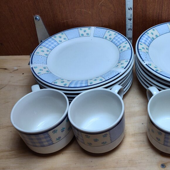 Used 18pc Gibson Designs HOME VALLEY Lilac Flowers Salad Plates, Bowls & Cups - Picture 1 of 16
